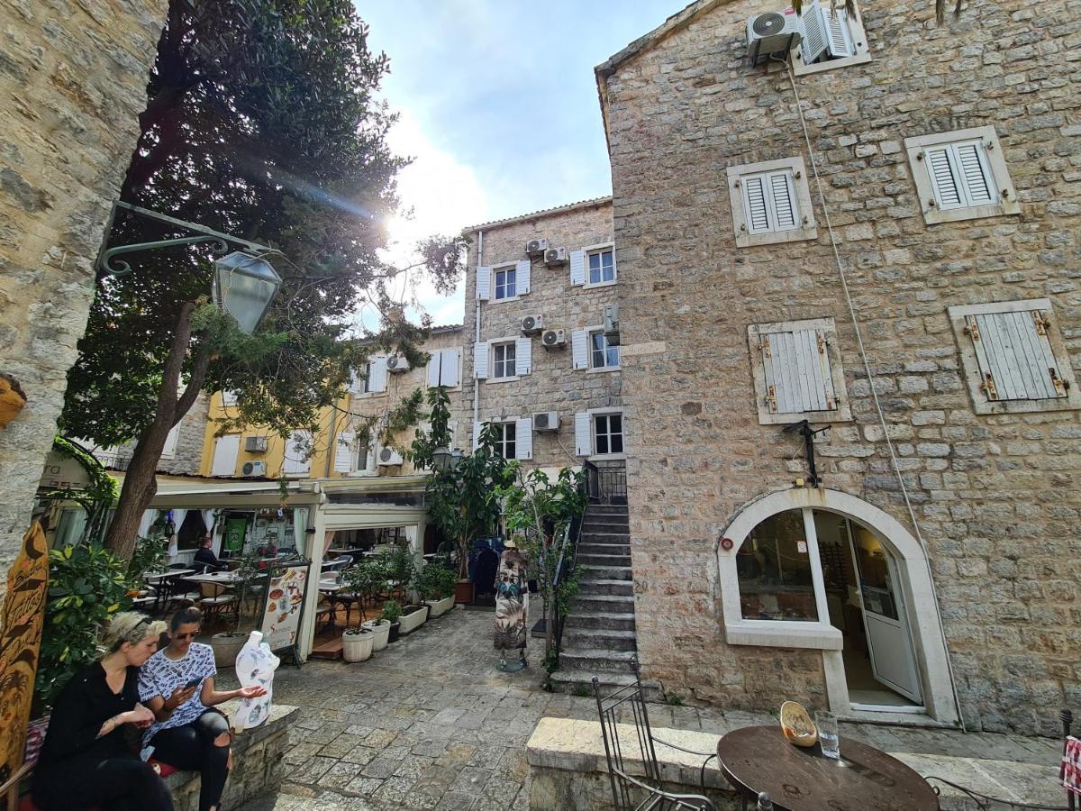 Beatrix Suites Будва Экстерьер фото