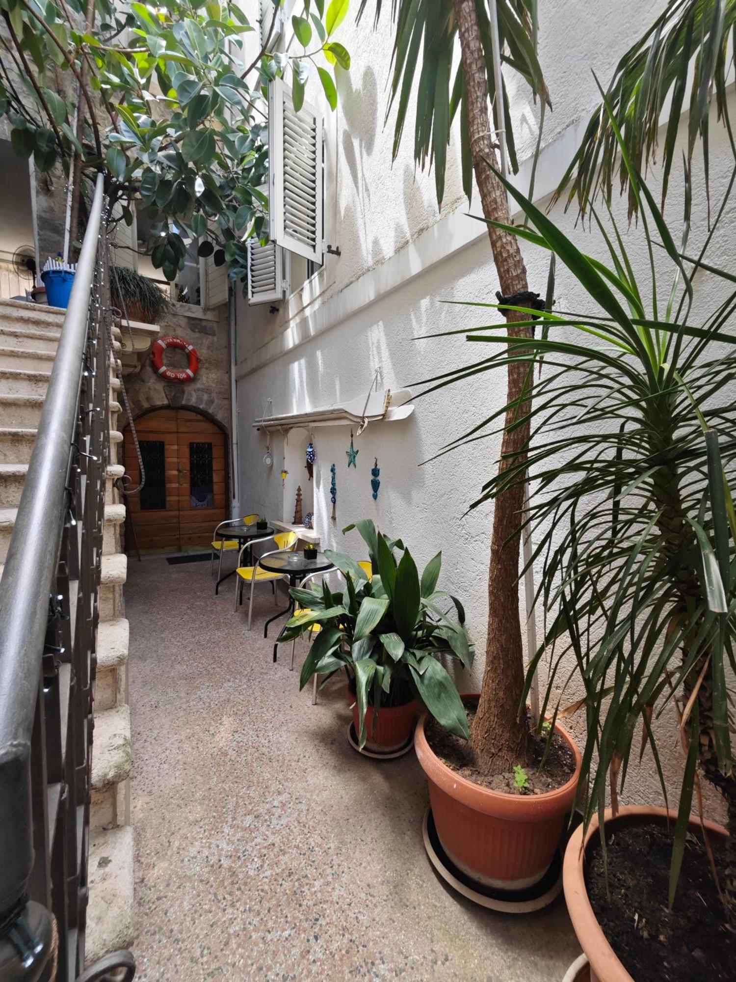Beatrix Suites Будва Экстерьер фото