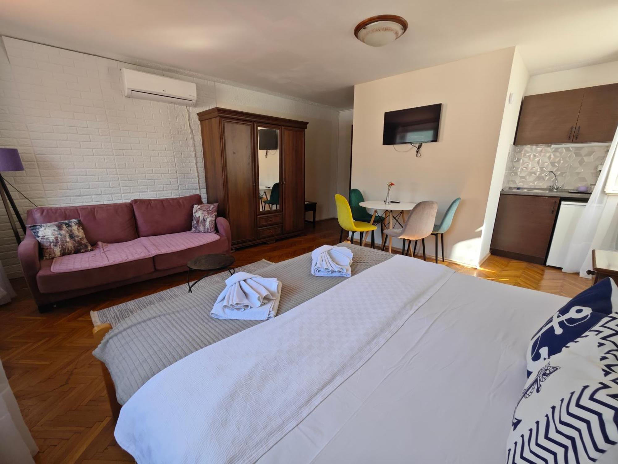 Beatrix Suites Будва Экстерьер фото