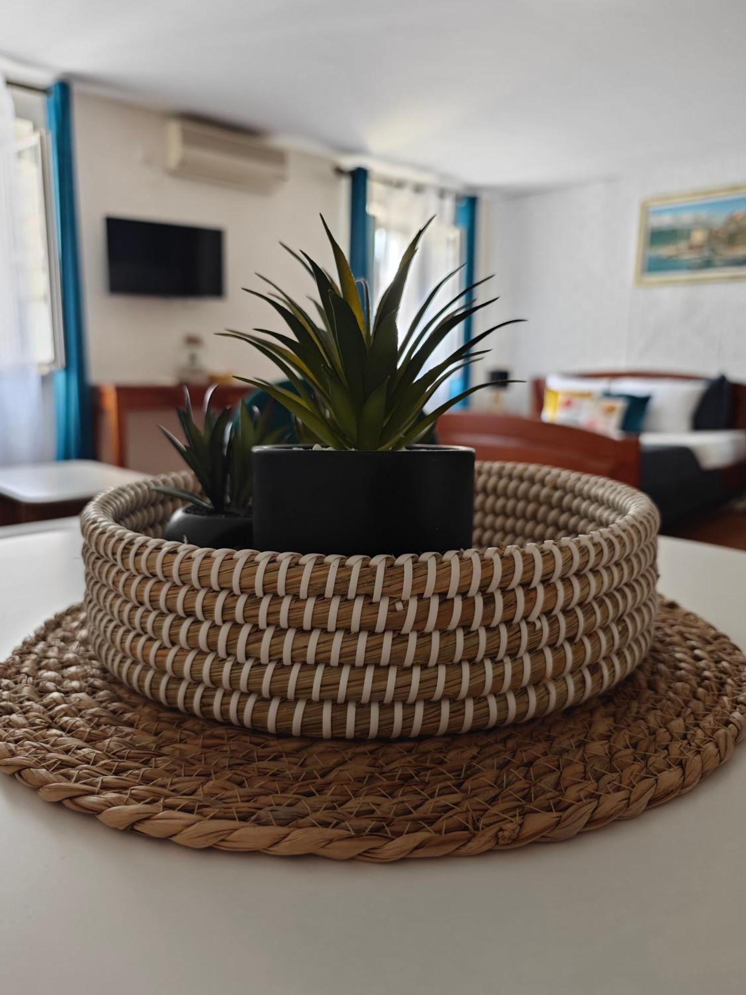 Beatrix Suites Будва Экстерьер фото
